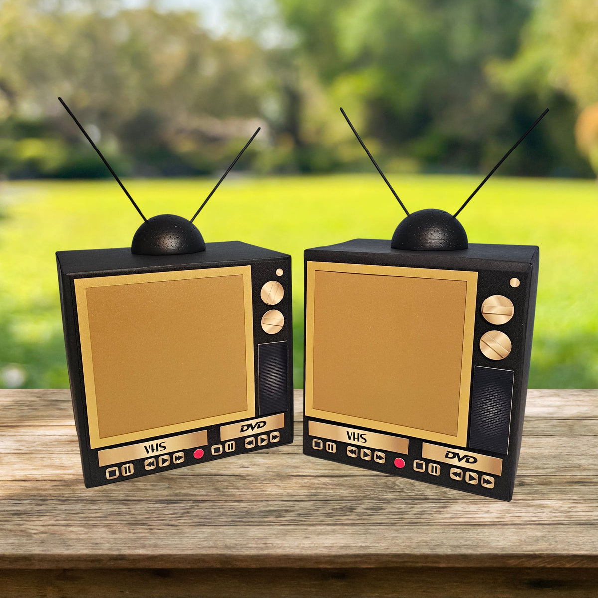 90s Retro TV Party Centerpiece
