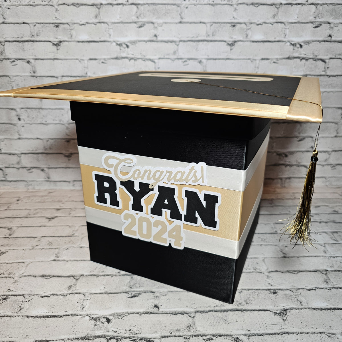 Black Base Style 1 Graduation Card boxes
