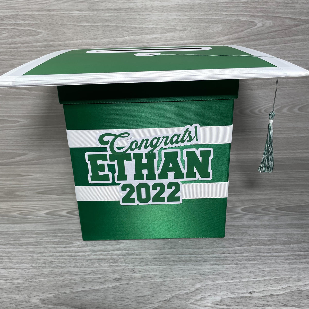 Graduation Cap Card Box - Green, White 8x8 Style 2